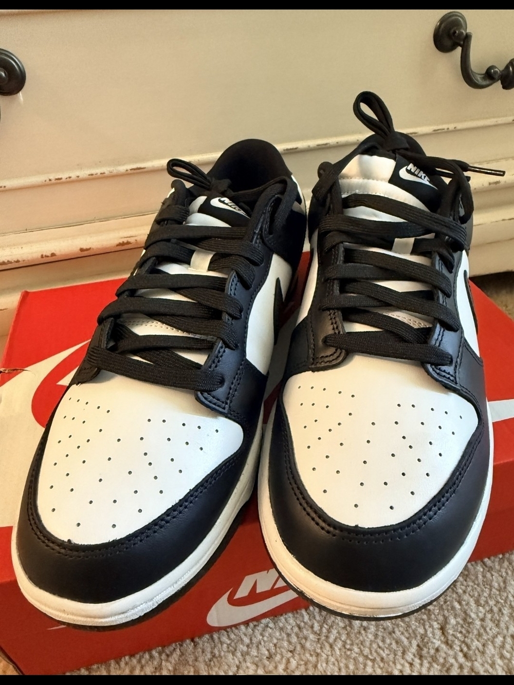 Nike Men’s Low-Top Sneakers — Black/White